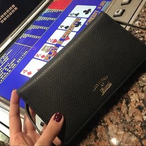 Gucci Cameilia Black Wallet Crossbody